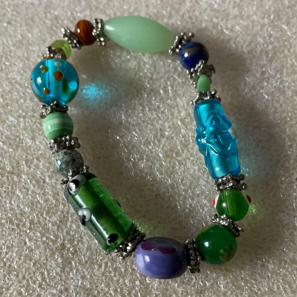Beads stretch bracelet